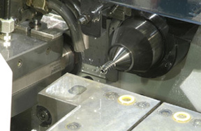 thread worm milling